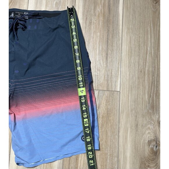 Outerknown Apex Trunks By Kelly Slater Inseam 9” - Men Size 33 - Picture 12 of 14